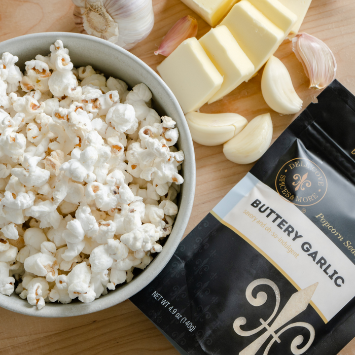 Buttery Garlic popcorn seasoning with garlic and butter and popcorn - dell cove spices